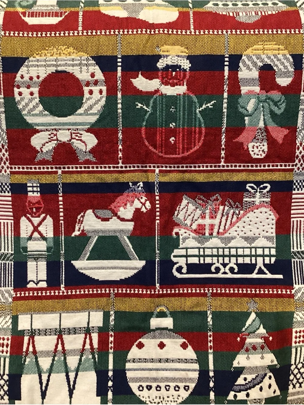 Vintage Christmas tapestry by Crown Crafts
